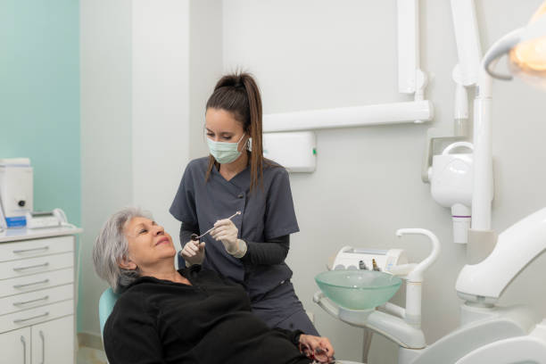 Best Dentist for Tooth Abscess  in Lake Clarke Shores, FL
